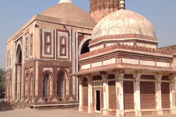 مسجد قطب منار4