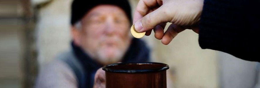 رحمة النبي في الزكاة والصدقة