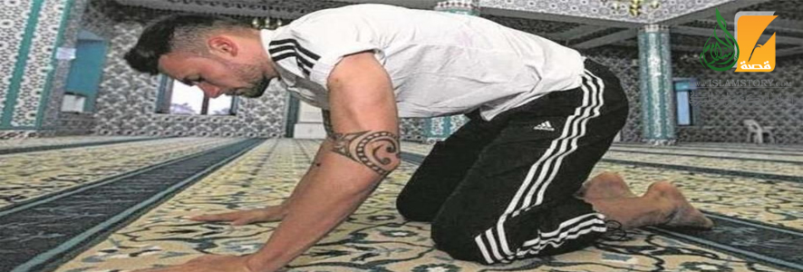 German Footballer Reverts to Islam