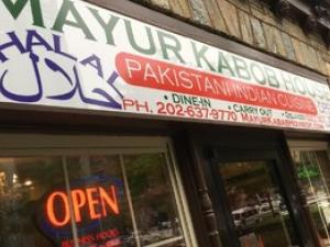 US Muslim’s Restaurant Feeds Washington Homeless for Free