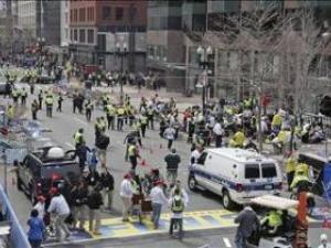 Las explosiones en Boston dejan tres muertos y más de 140 heridos