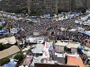 Fracasa la mediación internacional para poner fin a las protestas en El Cairo