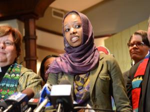 Wheaton College moving to fire professor who supported Muslims