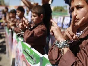 الفلسطينيون يطالبون بأسر جنود صهاينة في ذكرى يوم الأسير