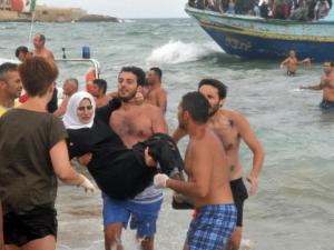 Unos 350 inmigrantes de Siria, Egipto y Nigeria desembarcan en la costa de Sicilia