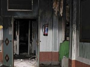 Hombres desconocidos incendian una mezquita en Bélgica