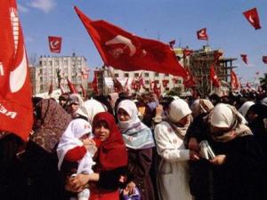 قرار رفع الحظر على الحجاب بالمؤسسات الحكومية التركية يدخل حيز التنفيذ